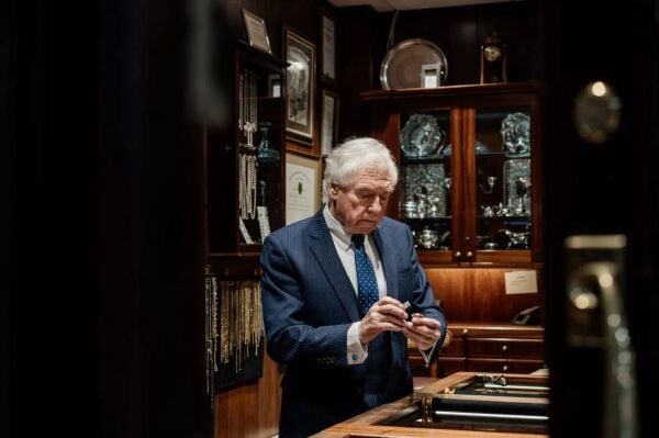 Prestigious Independent Jewellers – Nottingham