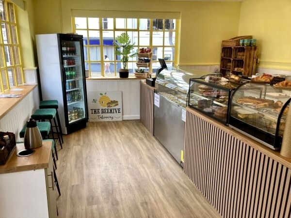 SANDWICH BAR/FOOD TO GO SANDWICH BAR/FOOD TO GO