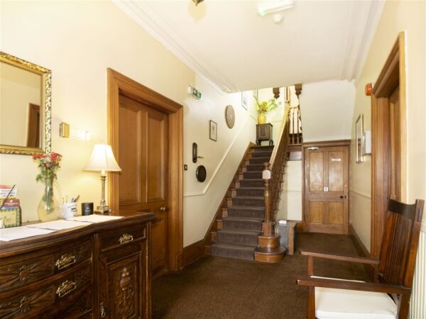 Dunallan House