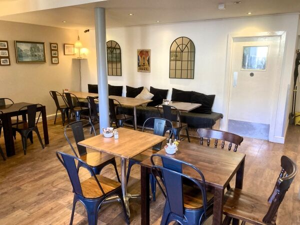 LICENSED CAFÉ/COFFEE SHOP