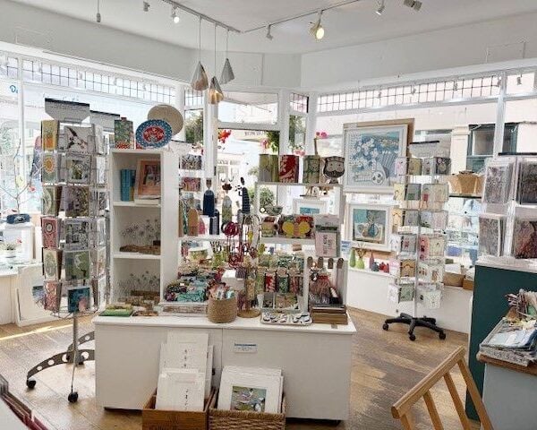 ART, CRAFT, & GIFT GALLERY