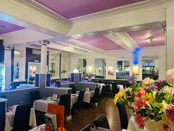 Thriving Indian Restaurant & Takeaway