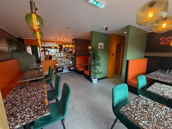 Cafe & Sandwich Bars For Sale in Leeds Cafe & Sandwich Bars For Sale in Leeds