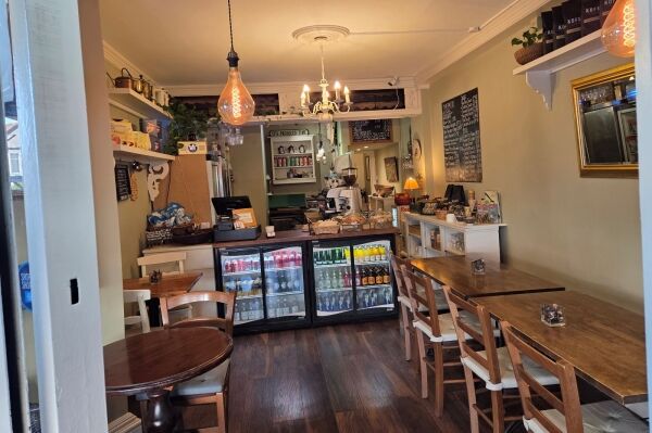 Established Café / Bistro - Wimbledon Established Café / Bistro - Wimbledon