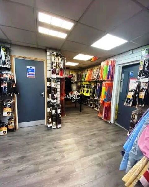 Hair & Beauty Salon Plus Retail Shop for Sale Hair & Beauty Salon Plus Retail Shop for Sale