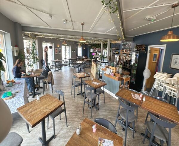 Upmarket café-restaurant seating 70+ in well populated suburb Upmarket café-restaurant seating 70+ in well populated suburb