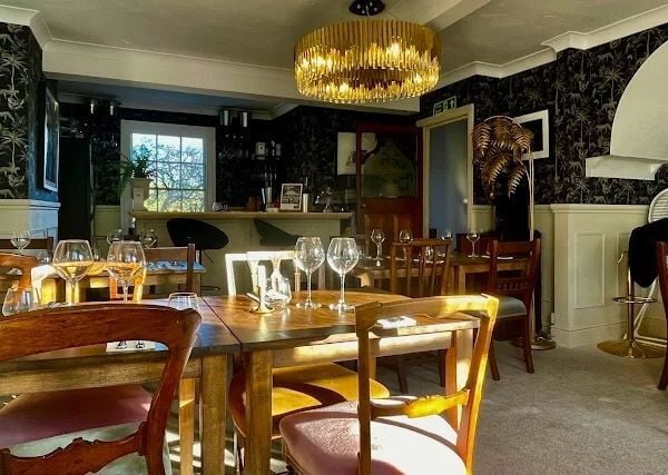 Well Presented Café & Cocktail Bar for Sale Well Presented Café & Cocktail Bar for Sale