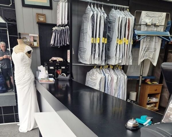 Dry Cleaners For Sale Due To Vendor's Retirement for Sale Dry Cleaners For Sale Due To Vendor's Retirement for Sale