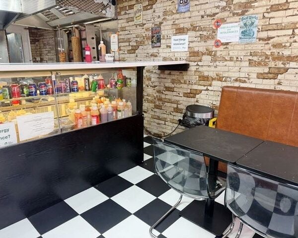Hot Food Takeaway Specialising In Burgers, Chicken, Pizza And Kebabs With Late Night Delivery Licence for Sale Hot Food Takeaway Specialising In Burgers, Chicken, Pizza And Kebabs With Late Night Delivery Licence for Sale