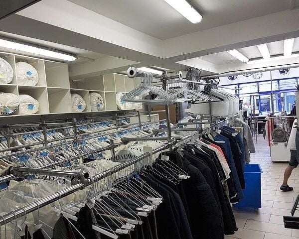 Professional Dry Cleaners With Tailoring And Repairs Service for Sale Professional Dry Cleaners With Tailoring And Repairs Service for Sale