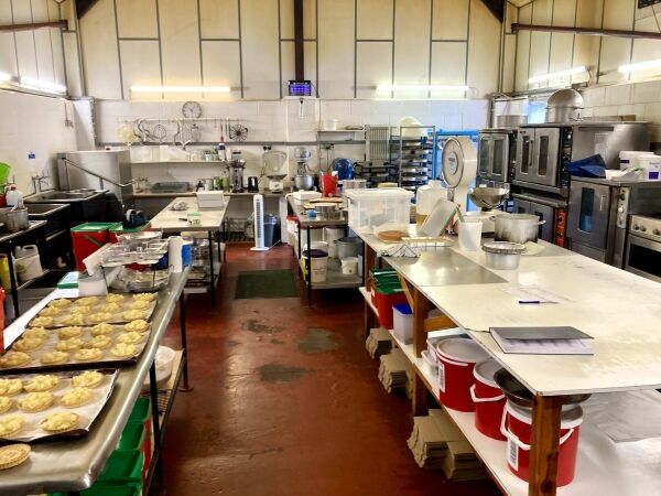 NICHE WHOLESALE FOOD MANUFACTURING & DISTRIBUTION - CAKES, TRAY BAKES, SWEET PIES, & CHILLED DESSERTS NICHE WHOLESALE FOOD MANUFACTURING & DISTRIBUTION - CAKES, TRAY BAKES, SWEET PIES, & CHILLED DESSERTS