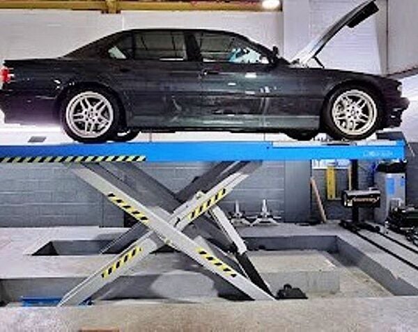 Motor Vehicle Repair Plus Mot Garage for Sale Motor Vehicle Repair Plus Mot Garage for Sale