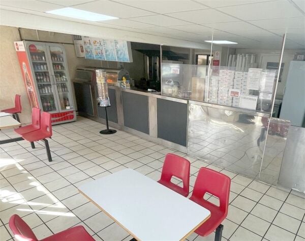Spacious detached fish & chip shop, Wellingborough Spacious detached fish & chip shop, Wellingborough