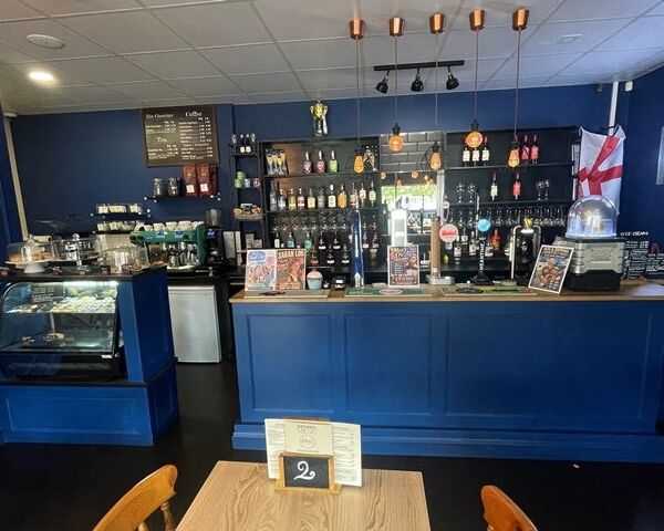 Licensed Café Bistro & Bar for Sale Licensed Café Bistro & Bar for Sale