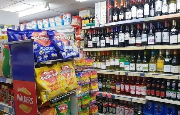 Off Licence With Convenience Groceries for Sale Off Licence With Convenience Groceries for Sale