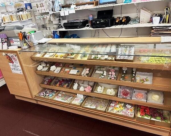 Cake Decorating, Cards, Gifts And Party Balloon Shop for Sale Cake Decorating, Cards, Gifts And Party Balloon Shop for Sale