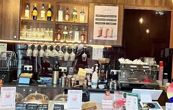 Cafe & Bar for Sale
