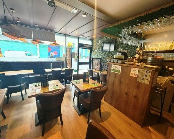 Licensed Indian Takeaway & Restaurant for Sale Licensed Indian Takeaway & Restaurant for Sale