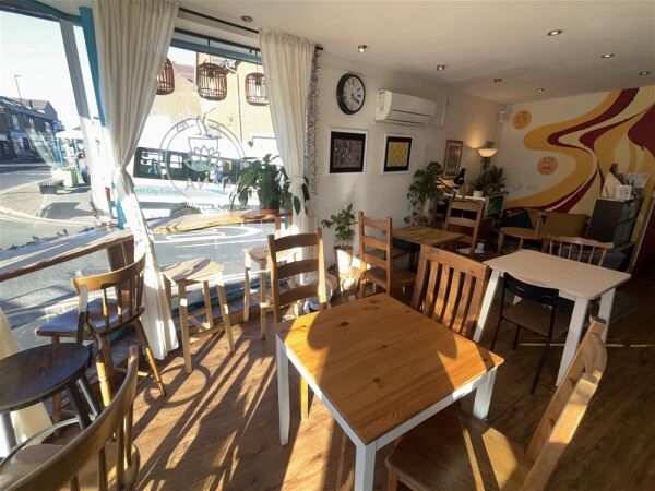 Cafe & Sandwich Bars For Sale in Sheffield Cafe & Sandwich Bars For Sale in Sheffield