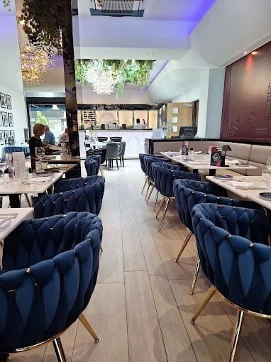 Substantial Licensed Italian Restaurant for Sale Substantial Licensed Italian Restaurant for Sale