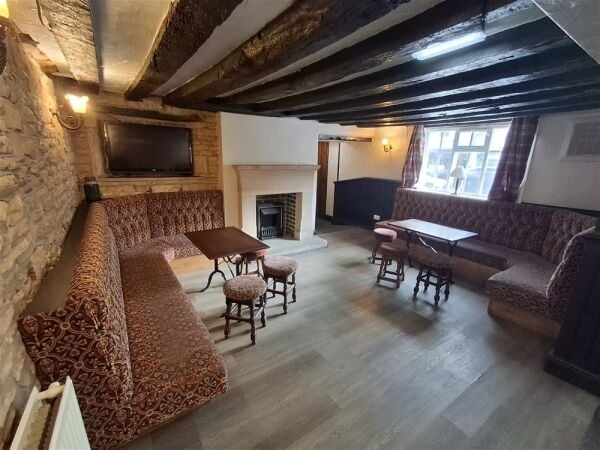 Licenced Trade, Pubs & Clubs For Sale in Chesterfield Licenced Trade, Pubs & Clubs For Sale in Chesterfield