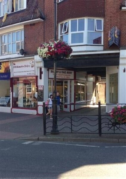 RETAIL BAKERY & SANDWICH BAR Littlehampton, West Sussex Photo 3