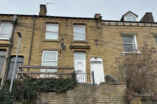 34 Property Portfolio - West Yorkshire 34 Property Portfolio - West Yorkshire