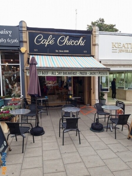 Wanstead Busy Cafe ideal for first time buyers or expansion. Photo 3