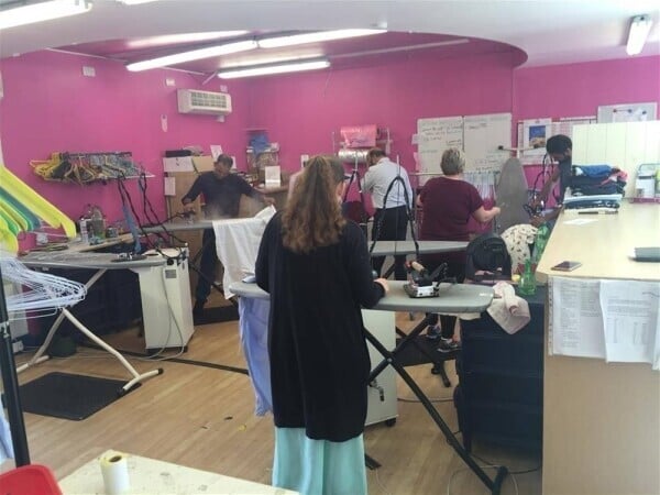 DOMESTIC & COMMERCIAL IRONING & LAUNDRY SERVICES FOR SALE IN AFFLUENT BUCKINGHAMSHIRE VILLAGE Photo 3