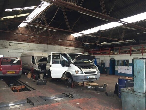 CLASS 4 & 7 MOT TESTING & REPAIRS CENTRE WITH CONSENT FOR RESIDENTIAL DEVELOPMENT IN SOUGHT AFTER SALFORD LOCATION Photo 3