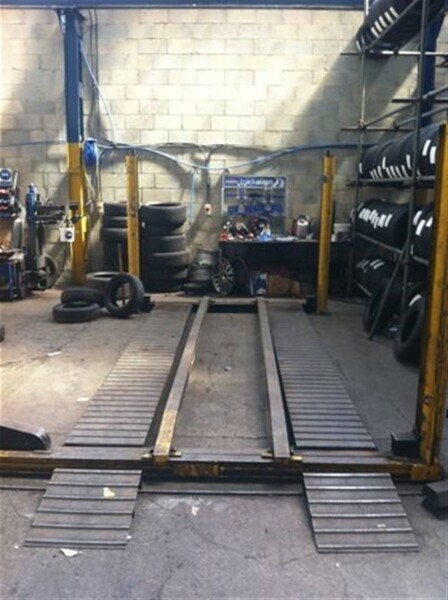 TYRE SALES & FITTING based SOUTH MANCHESTER Photo 3