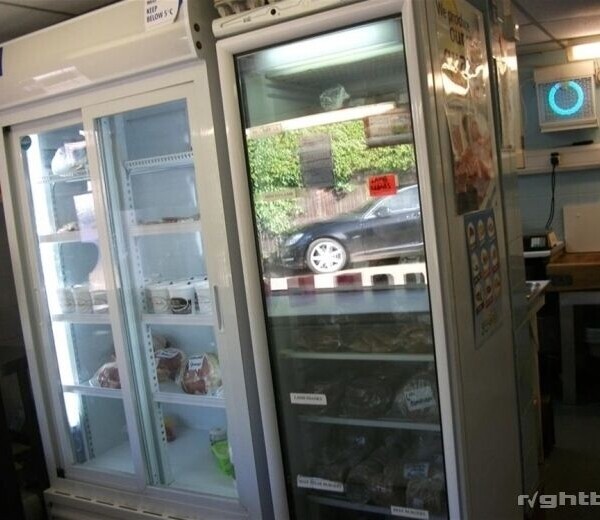 FREEHOLD HIGH CLASS VILLAGE BUTCHERS FOR SALE IN OXFORDSHIRE Photo 3