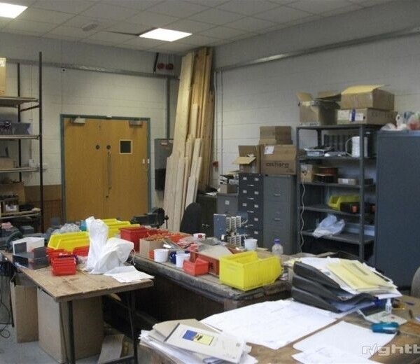 SPECIALIST ELECTRICAL MANUFACTURING SOLUTIONS COMPANY FOR SALE IN THE EAST MIDLANDS Photo 3