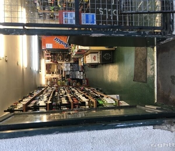 Off licence for sale no premium!! Photo 3