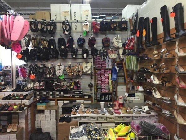 RETAIL FAMILY FOOTWEAR FOR SALE IN THE BULLRING INDOOR MARKET HALL Photo 3