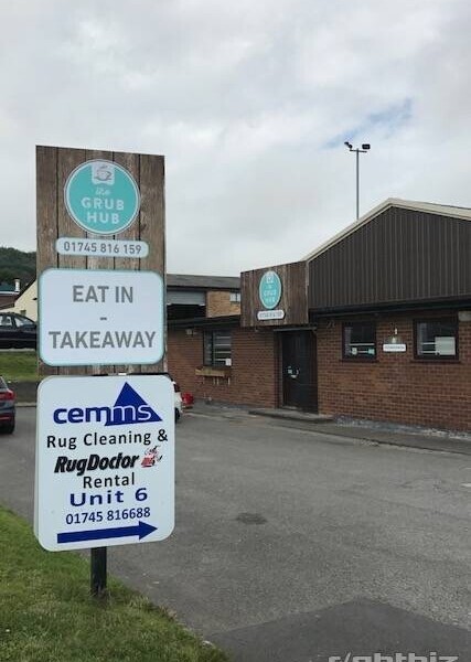 Prominent Cafe in a busy industrial estate Photo 3