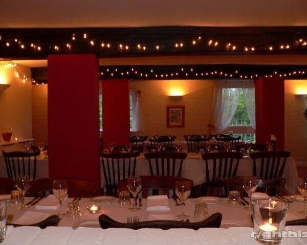 FREEHOLD GRADE II LISTED RESTAURANT IN HAMPSHIRE Photo 3