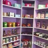 Sweet Shop for Sale in Prestwick - Excellent Opportunity in Prime Location Photo 3
