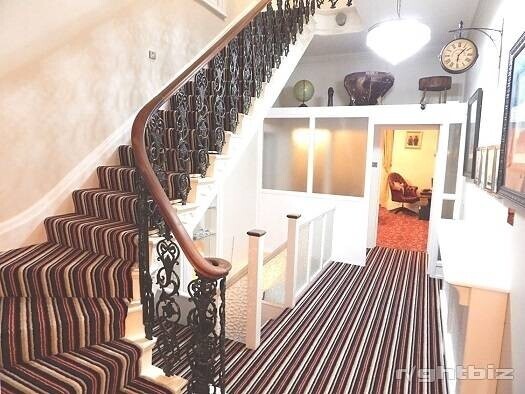 EXCEPTIONAL PROFITABLE BOUTIQUE GUEST HOUSE REAL GENUINE POTENTIAL EXCELLENT BUSINESS OPPORTUNITY Photo 3