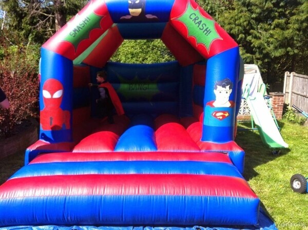 Well established Bouncy Castle and Inflatable hire business..Good Turnover . Quick Sale required Photo 4