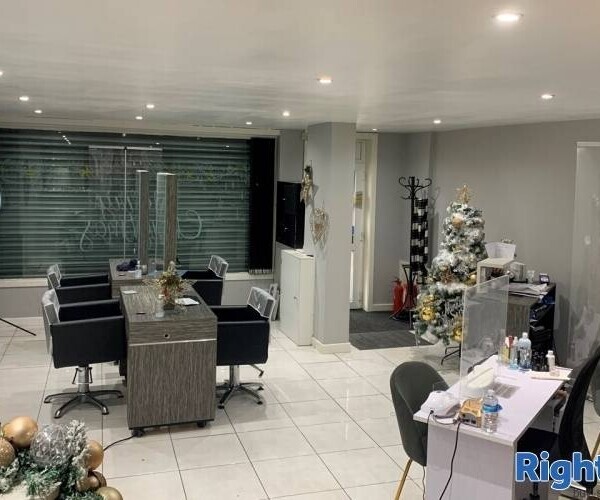 Reputable Hair & Beauty Salon In Whitefield Photo 3