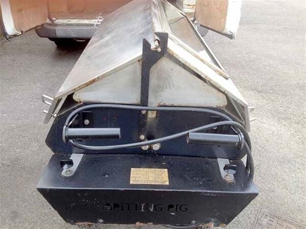 POPULAR MOBILE SPIT ROAST BUSINESS POPULAR MOBILE SPIT ROAST BUSINESS