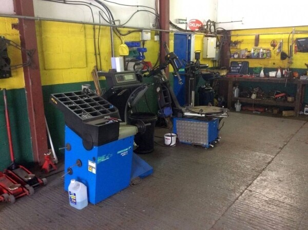 Well Established Tyre & Exhaust Centre Photo 3