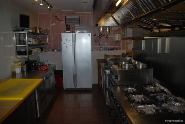 Il Sogno - Fully Licenced Restaurant (70 Covers) Established 2014 Potential for an extra 50 covers Photo 4
