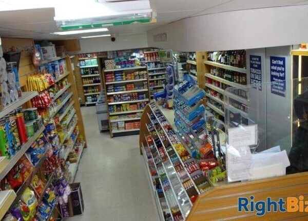 Retail premises for sale Photo 3