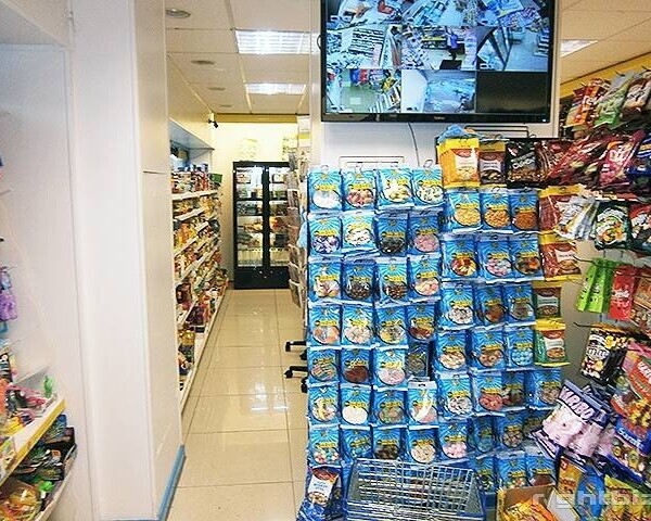 POPULAR CONVENIENCE STORE - CUMBRIA Photo 3