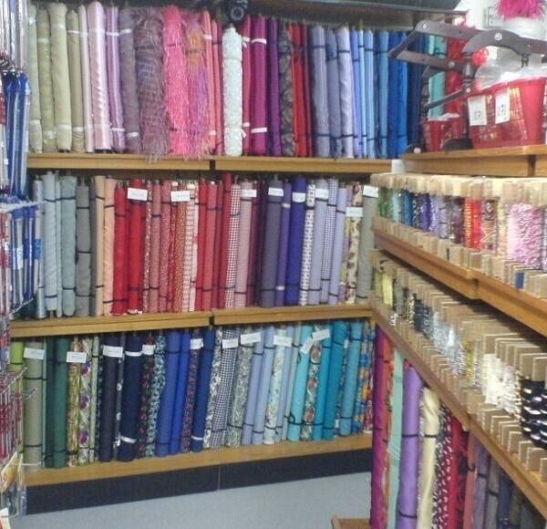 Specialist Tailoring and Alteration Business Photo 3