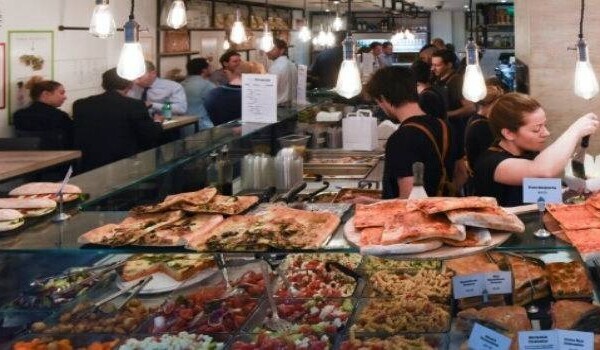 Stylish Italian Café and Delicatessen in South West London Photo 3