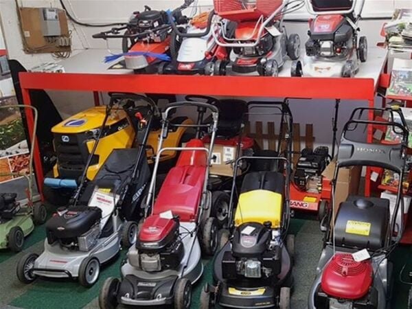 EASY TO RUN GARDEN MACHINERY BUSINESS - NORFOLK Photo 3