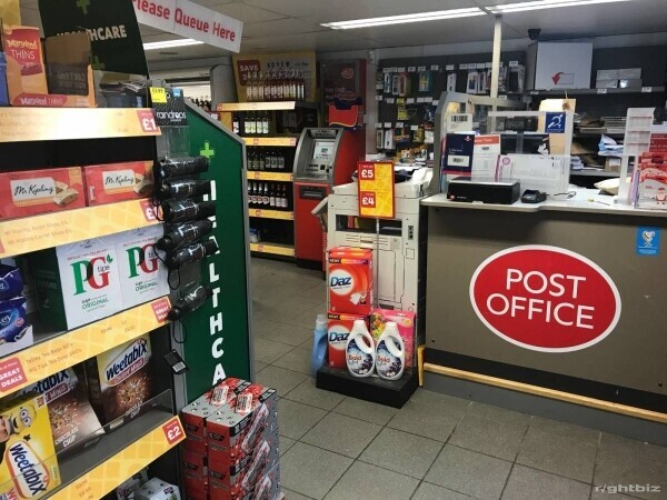 Convenient Store Under offer in Wokingham Freehold Photo 3